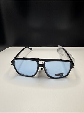 Aviator-Style Black Frame Sunglasses with Light Blue Lenses (3-4) UV 400 CE